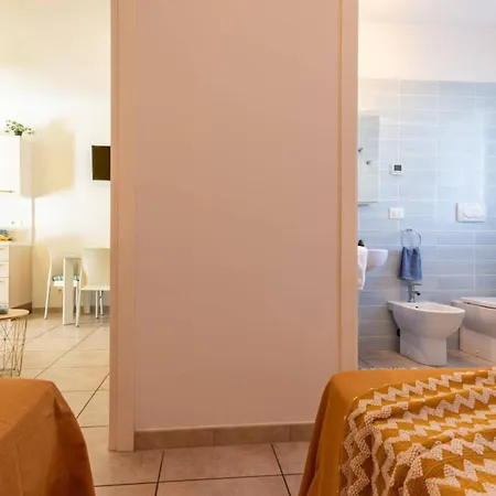 Διαμέρισμα Pool-view Flat With Fenced Garden