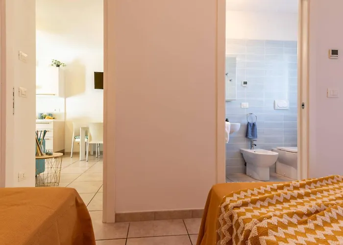 Apartman Pool-view Flat With Fenced Garden